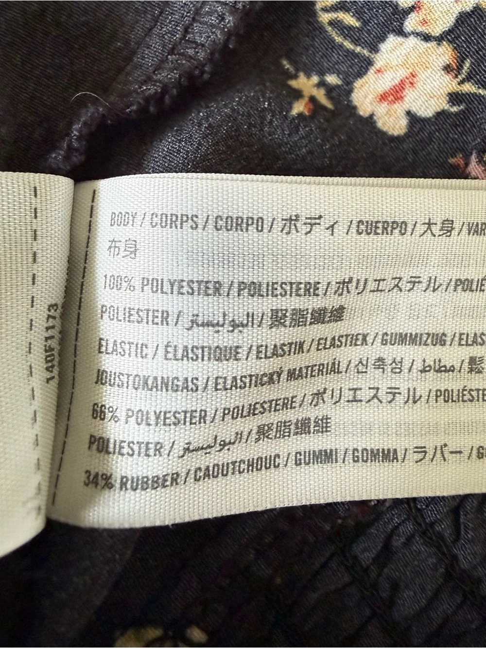 Abercrombie & Fitch feminine wrap